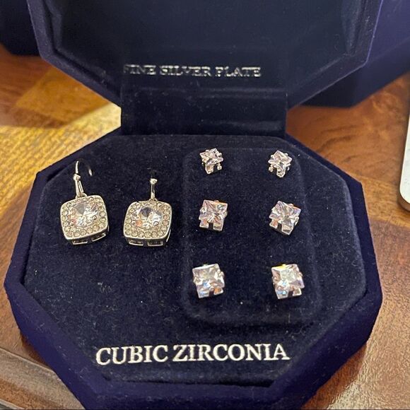 Silver Plate Cubic Zirconia Square clear Earrings Set - Picture 1 of 3